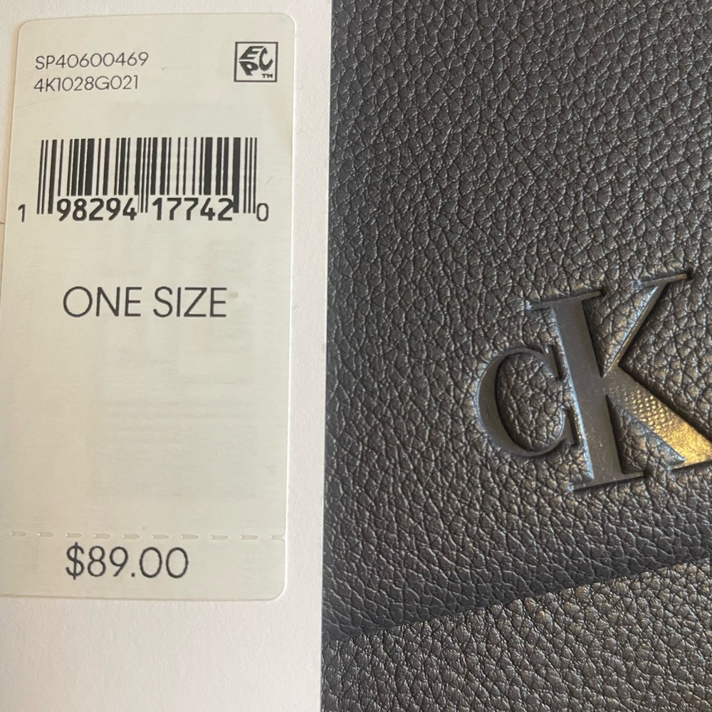Calvin Klein Black Leather Accessory